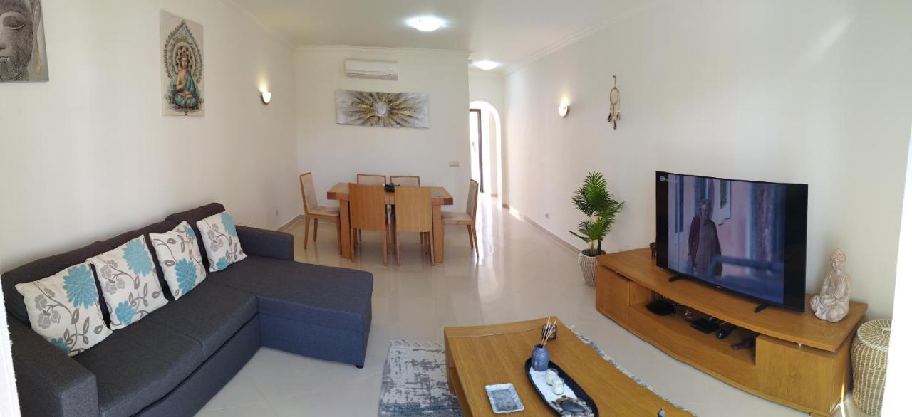 1D Areias De Porches, Pool & A/C - Casas & Papeis Apartment Armacao de Pera Bagian luar foto
